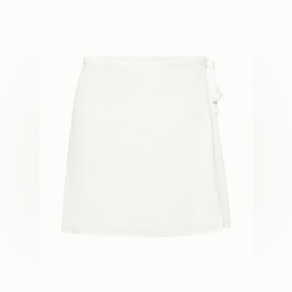 NWT white aritzia sunday best ‘dawson’ wrap skirt